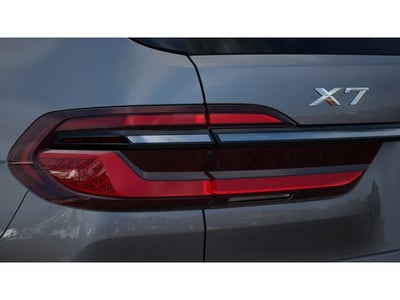 2027 BMW X7 Base