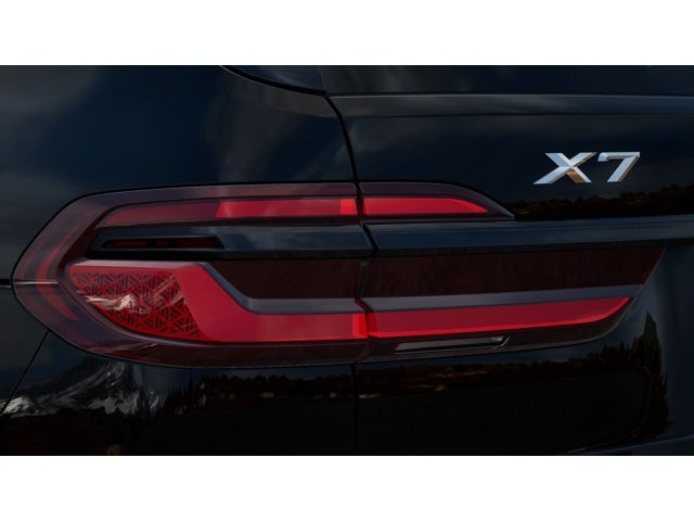 2027 BMW X7 Base