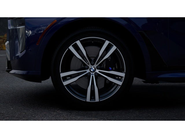 2027 BMW X7 Base