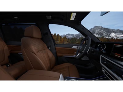 2027 BMW X7 Base