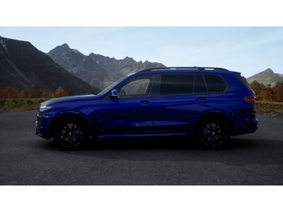 2027 BMW X7 Base