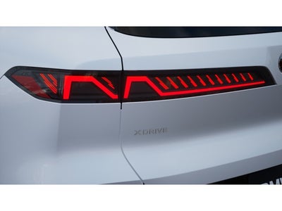 2027 BMW X5 40 Base