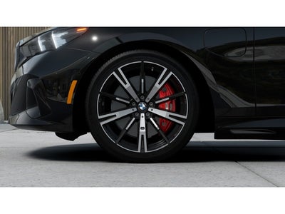 2027 BMW 550e Base