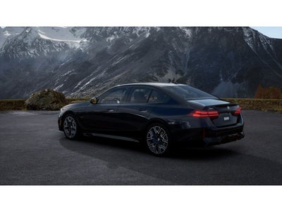 2027 BMW 550e Base