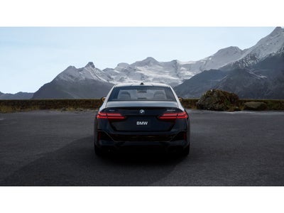 2027 BMW 550e Base