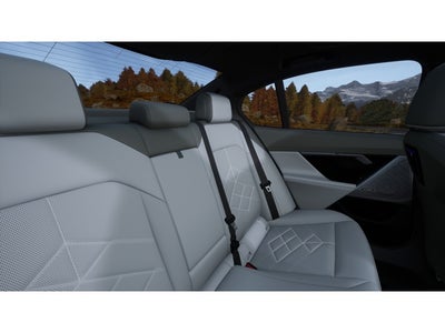 2027 BMW 550e Base