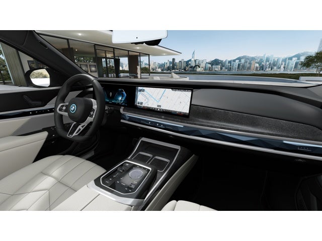2026 BMW 750e xDrive Base