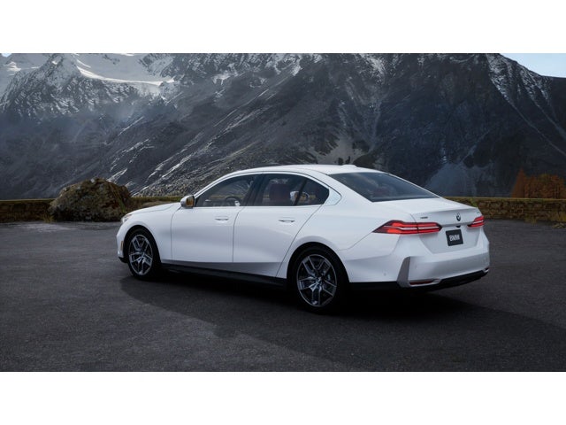 2027 BMW 530i Base