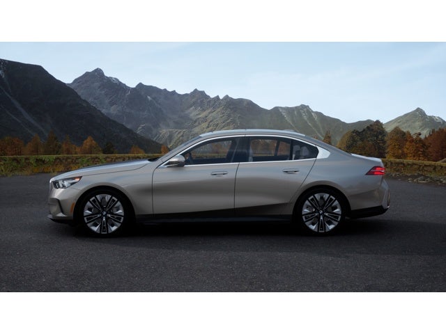2027 BMW 530i Base