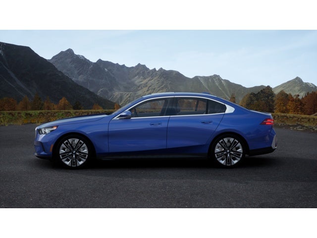 2027 BMW 530i Base