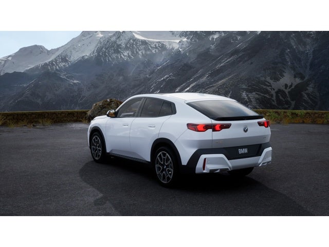 2027 BMW X2 Base