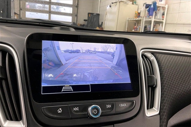 2022 Chevrolet Malibu LS 1FL