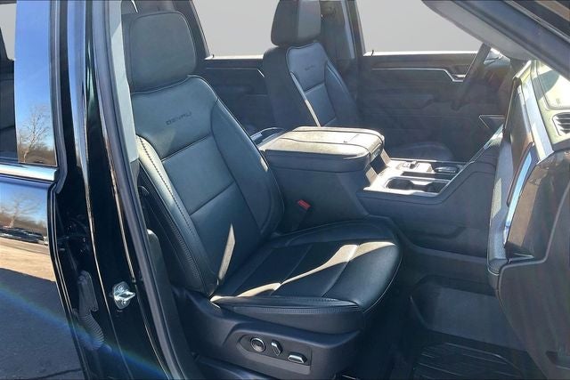 2024 GMC Sierra 3500HD Denali