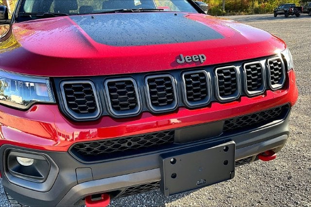 2025 Jeep Compass Trailhawk