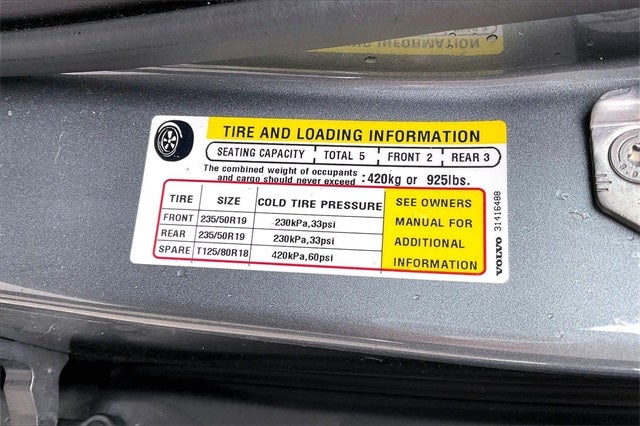 2019 Volvo XC40 Momentum