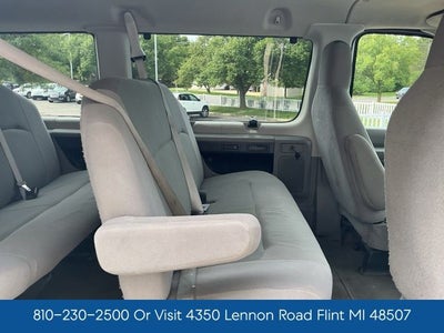 2010 Ford E-350SD XLT