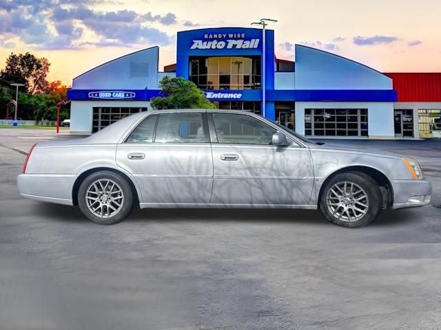 2006 Cadillac DTS Base