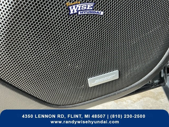 2022 GMC Acadia SLT