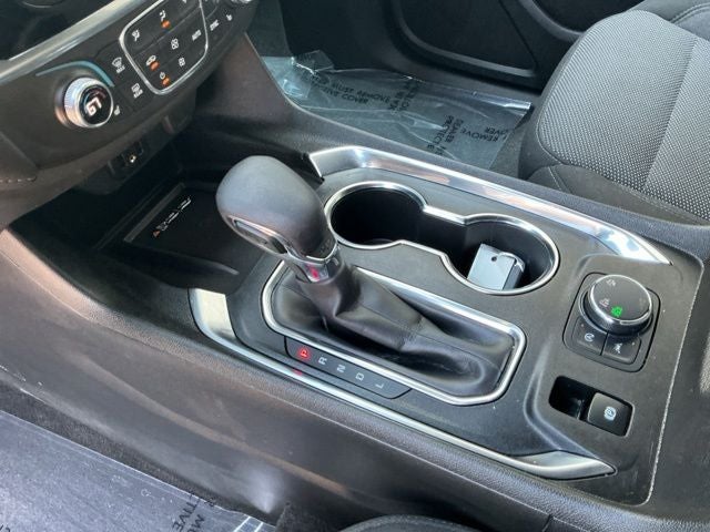 2024 Chevrolet Traverse Limited LT Cloth