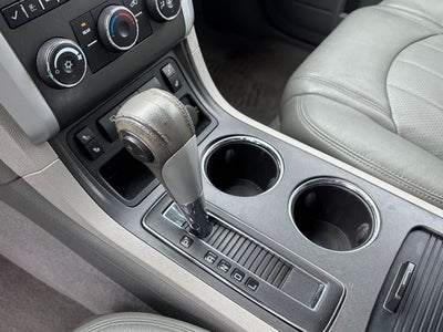 2011 Chevrolet Traverse LT 1LT