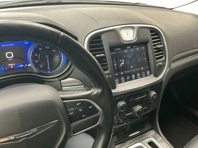 2019 Chrysler 300 Touring
