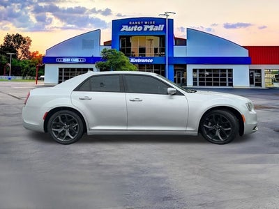 2021 Chrysler 300 S