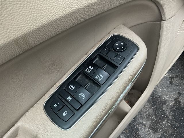 2012 Chrysler 300 Limited