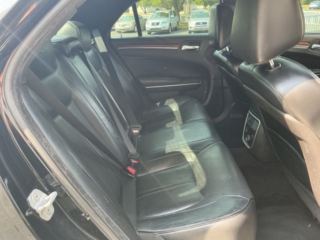 2013 Chrysler 300 C John Varvatos