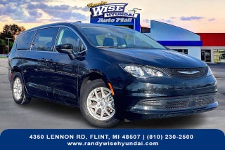 2024 Chrysler Voyager LX