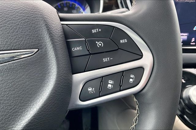 2024 Chrysler Pacifica Limited