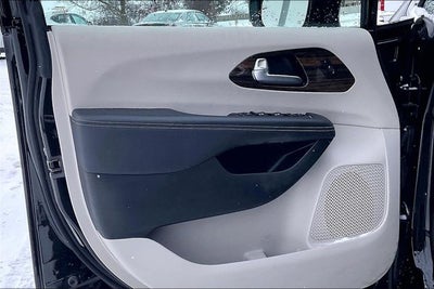 2024 Chrysler Pacifica Limited