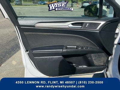 2019 Ford Fusion Hybrid SE