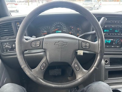 2004 Chevrolet Avalanche 1500 Base