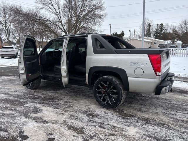 2004 Chevrolet Avalanche 1500 Base
