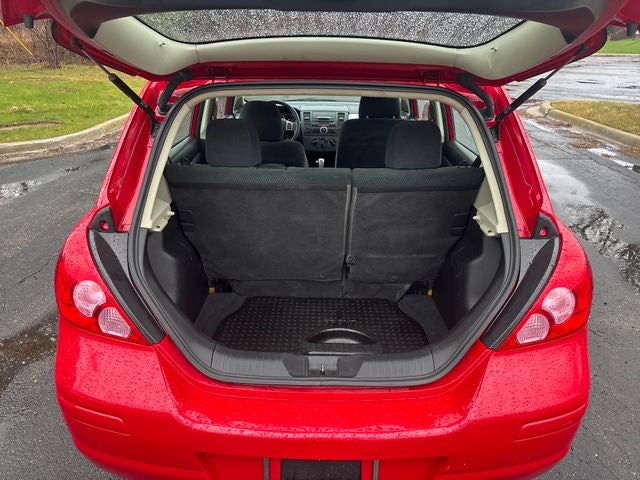 2012 Nissan Versa 1.8 S