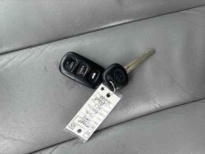 2004 Toyota Avalon XLS