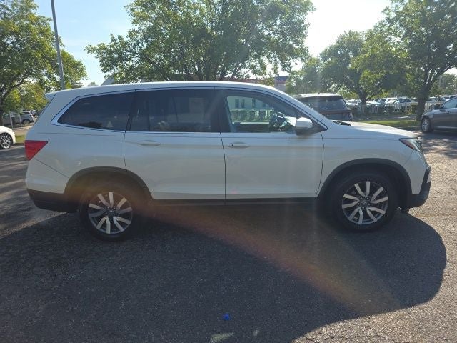 2019 Honda Pilot EX-L w/Navigation and Rear Entertainment System