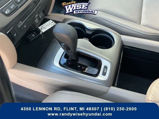 2019 Honda Pilot EX-L w/Navigation and Rear Entertainment System