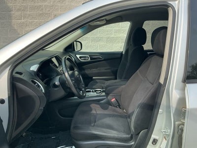 2014 Nissan Pathfinder SV