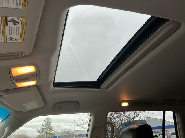 2012 INFINITI QX56 Base