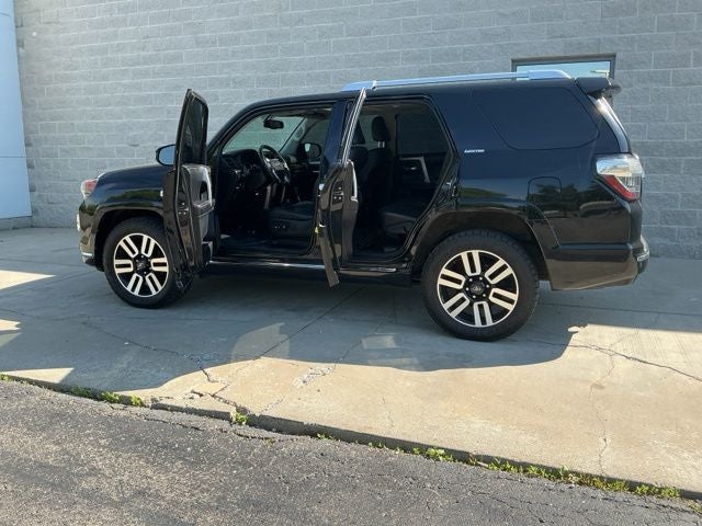 2016 Toyota 4Runner Limited