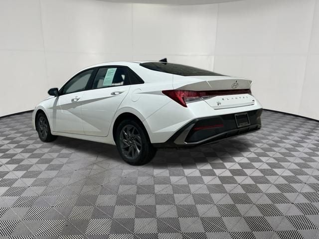 2024 Hyundai Elantra Hybrid Blue
