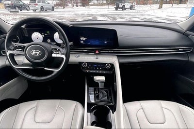 2024 Hyundai Elantra Limited