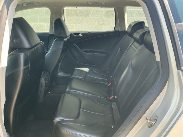 2010 Volkswagen Passat Komfort