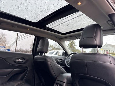 2022 Jeep Cherokee Trailhawk