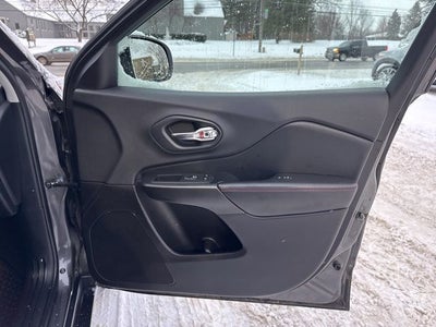 2020 Jeep Cherokee Trailhawk