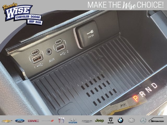 2026 Jeep Grand Cherokee Altitude