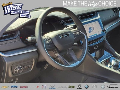 2026 Jeep Grand Cherokee Altitude
