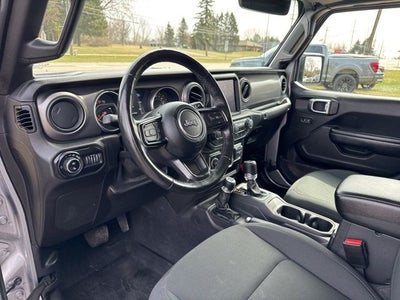 2021 Jeep Gladiator Willys