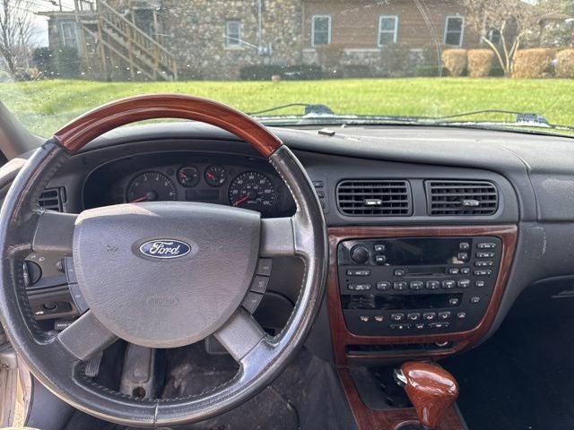 2005 Ford Taurus SEL